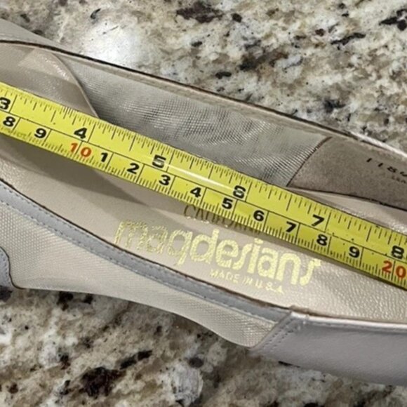 Vintage California Magdesians Women’s Mesh Leather Patchwork Wedge Heels Size 6M - Picture 14 of 14